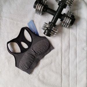 NWT Danskin grey sports bra -Small